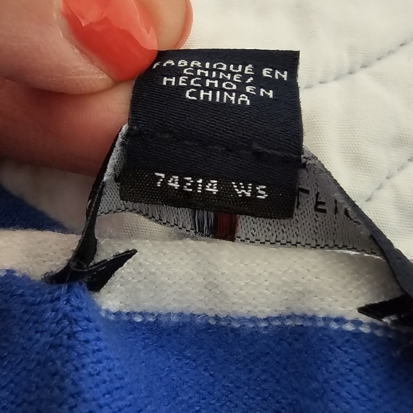 Tommy Hilfiger Blue and White Striped V-Neck Sweater Women's Size Small - Picture 10 of 10